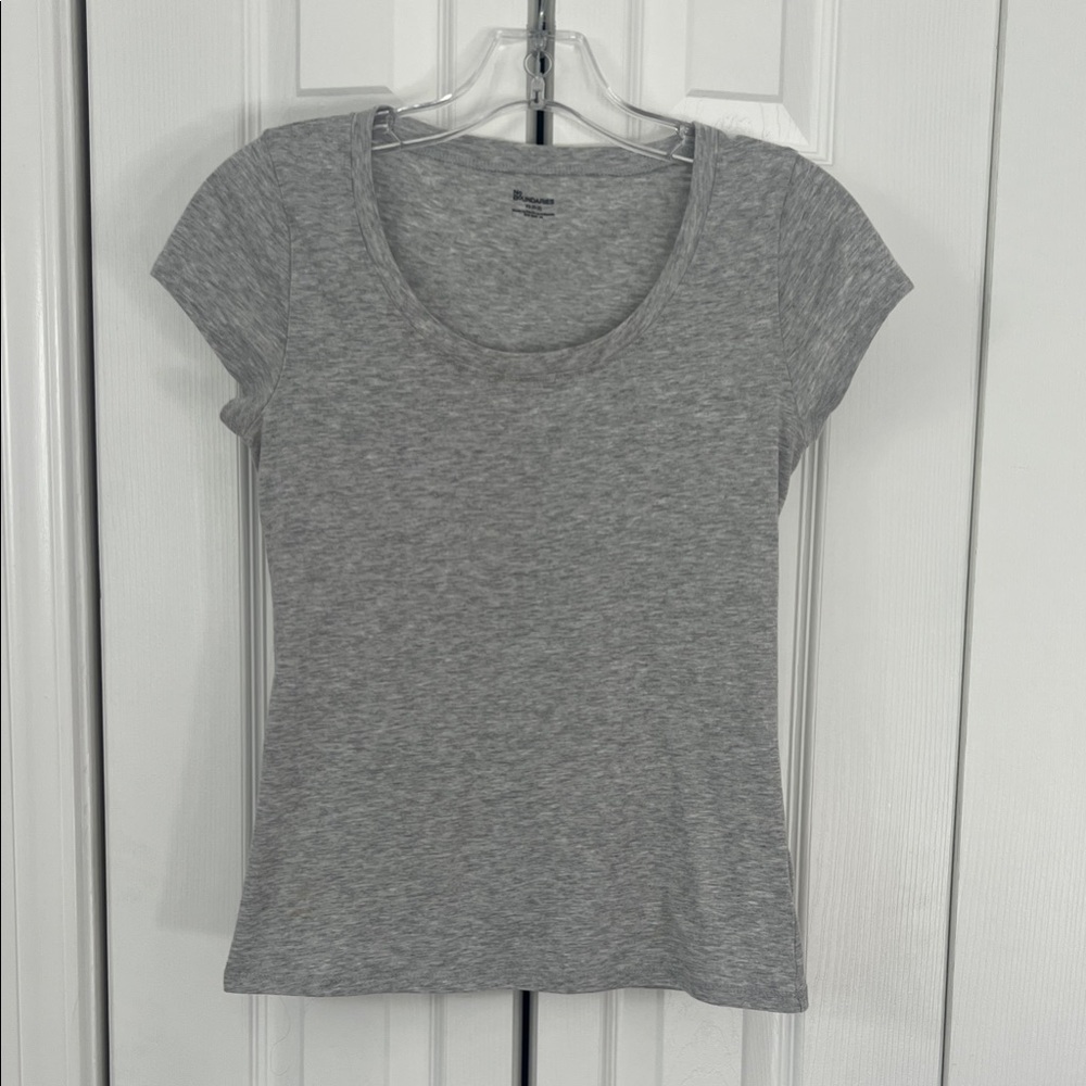 No Boundaries Heather Gray Short Sleeve Tee